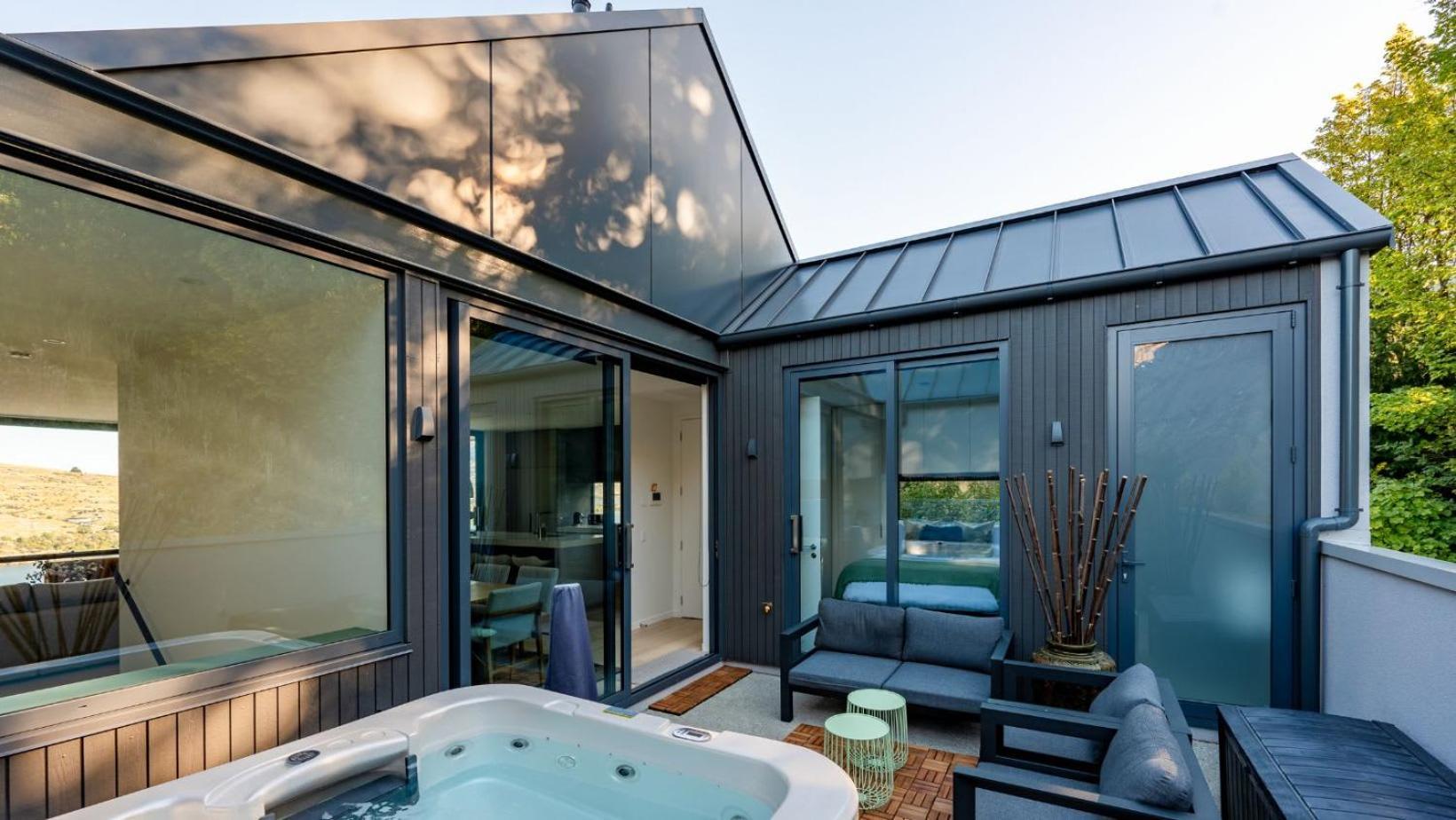 The Tiers- Hot Tub- Ac- Bbq- Free Parking Villa Queenstown Eksteriør billede