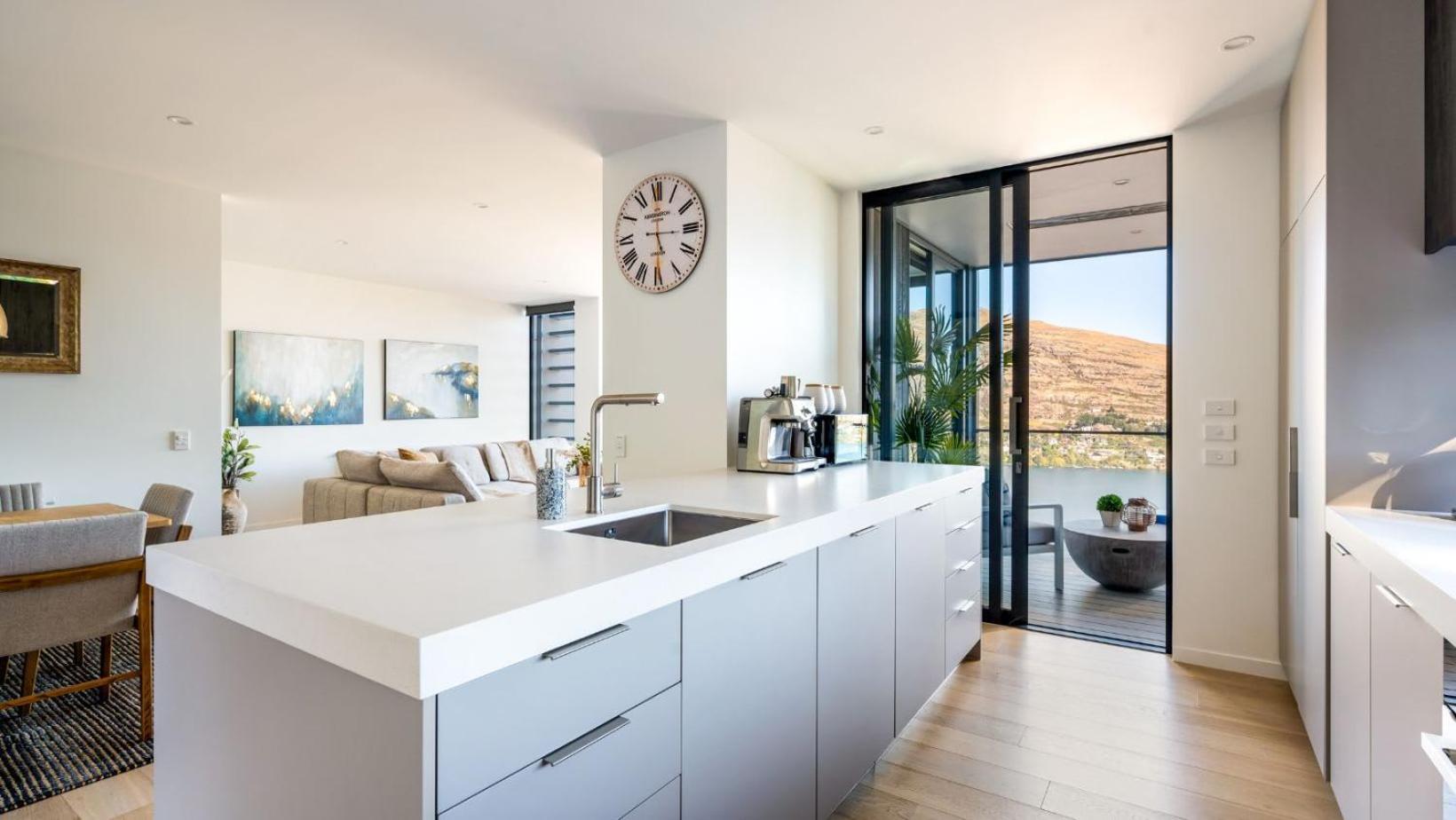 The Tiers- Hot Tub- Ac- Bbq- Free Parking Villa Queenstown Eksteriør billede