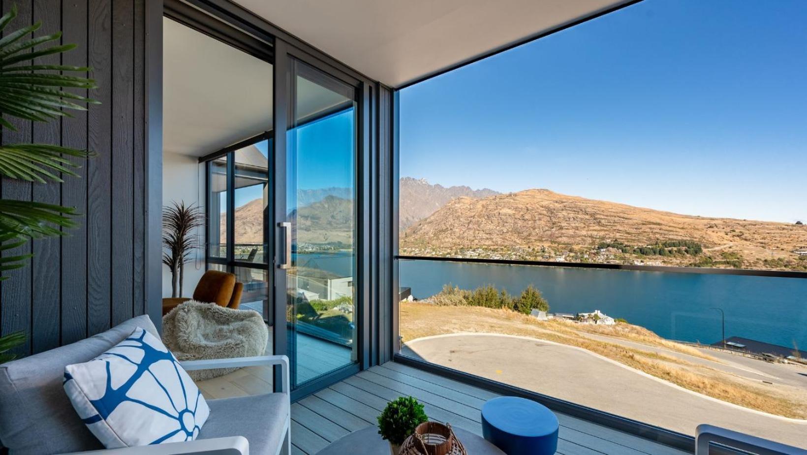 The Tiers- Hot Tub- Ac- Bbq- Free Parking Villa Queenstown Eksteriør billede