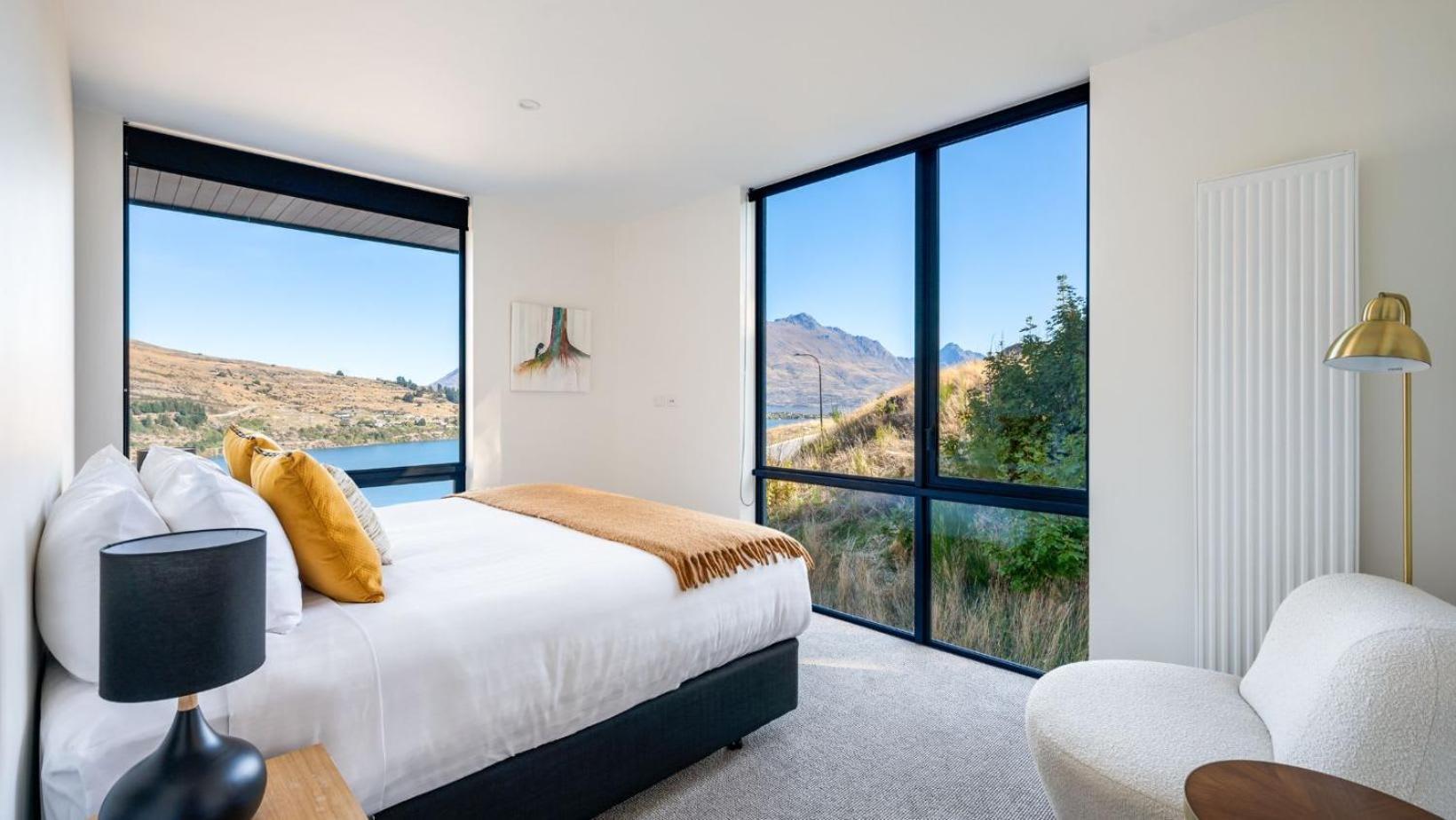 The Tiers- Hot Tub- Ac- Bbq- Free Parking Villa Queenstown Eksteriør billede