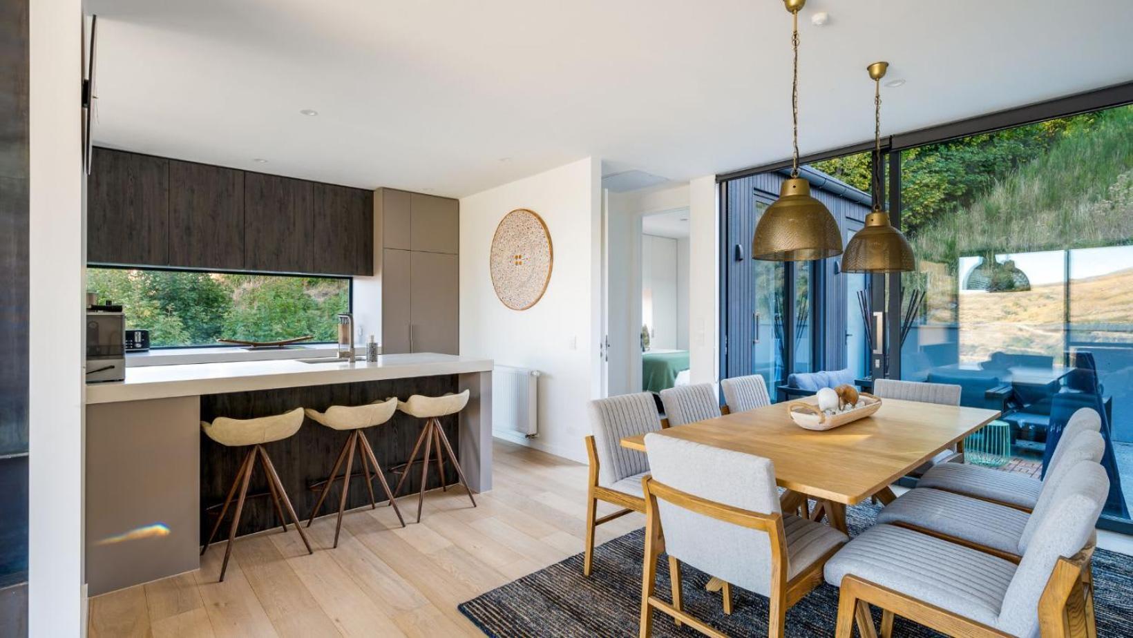 The Tiers- Hot Tub- Ac- Bbq- Free Parking Villa Queenstown Eksteriør billede
